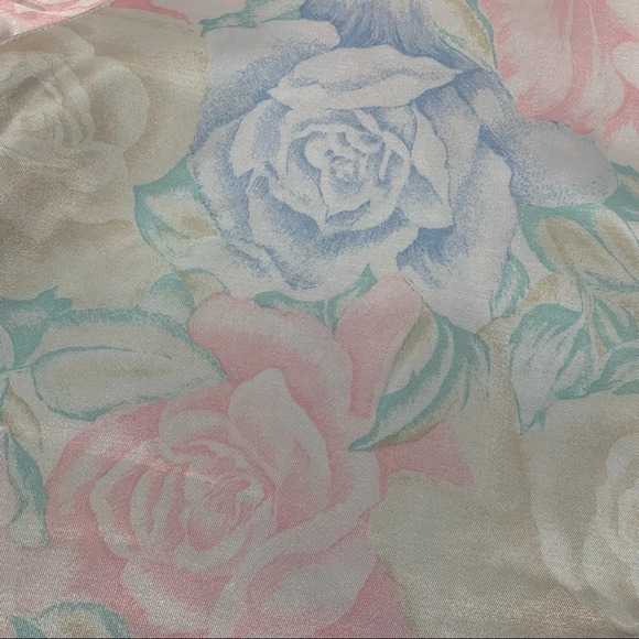 Vintage Nightshirt ‎ Woman Sz  Small Satin Gown Pastel   Floral Short Sleeve - Picture 5 of 13
